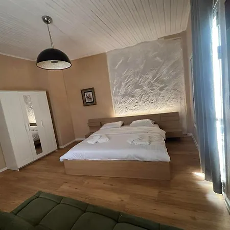 Apartment Teatro Art - Short Walk To Center *