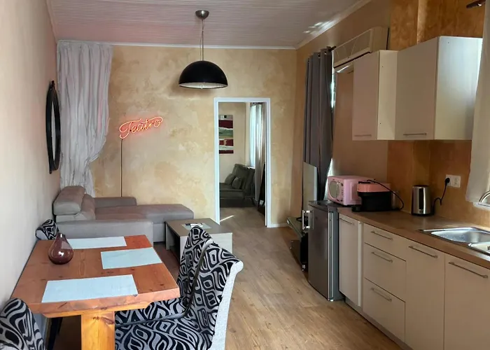 Apartment Teatro Art - Short Walk To Center